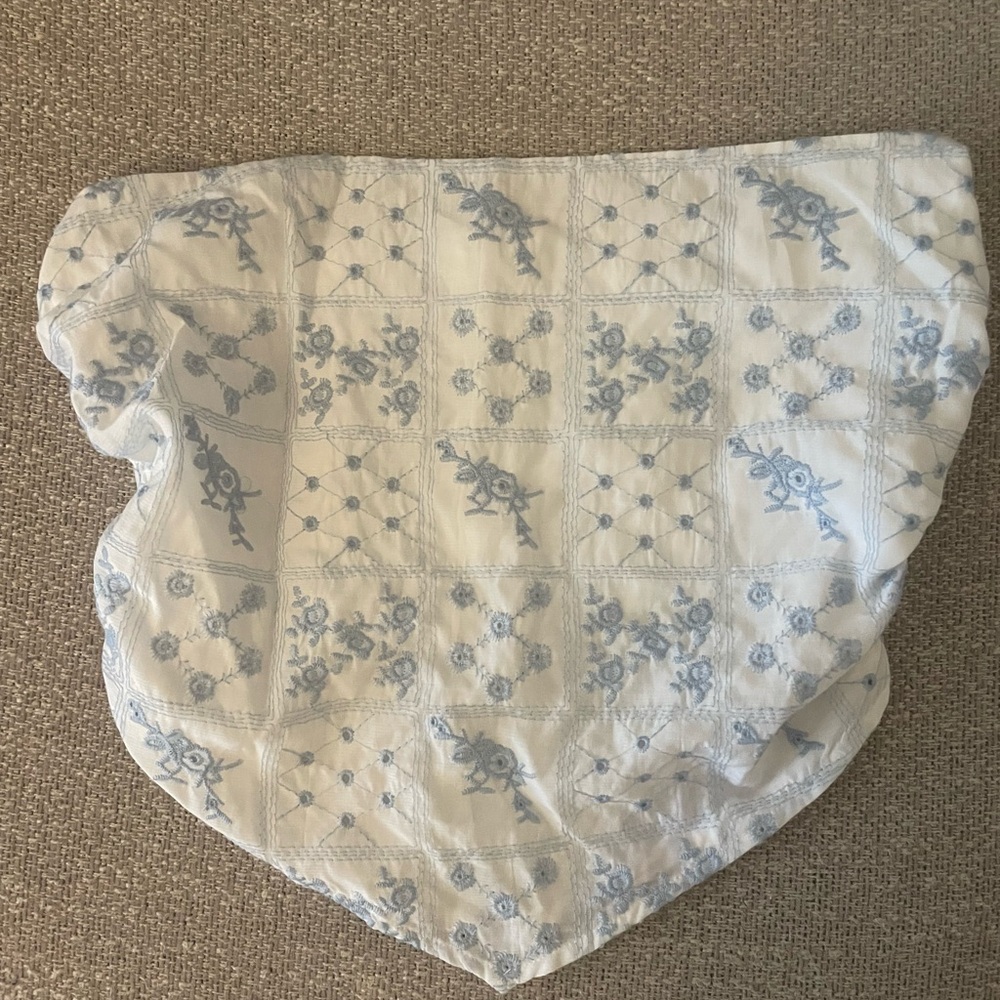 Reformation Dillon Blue and White Top - Picture 4 of 10